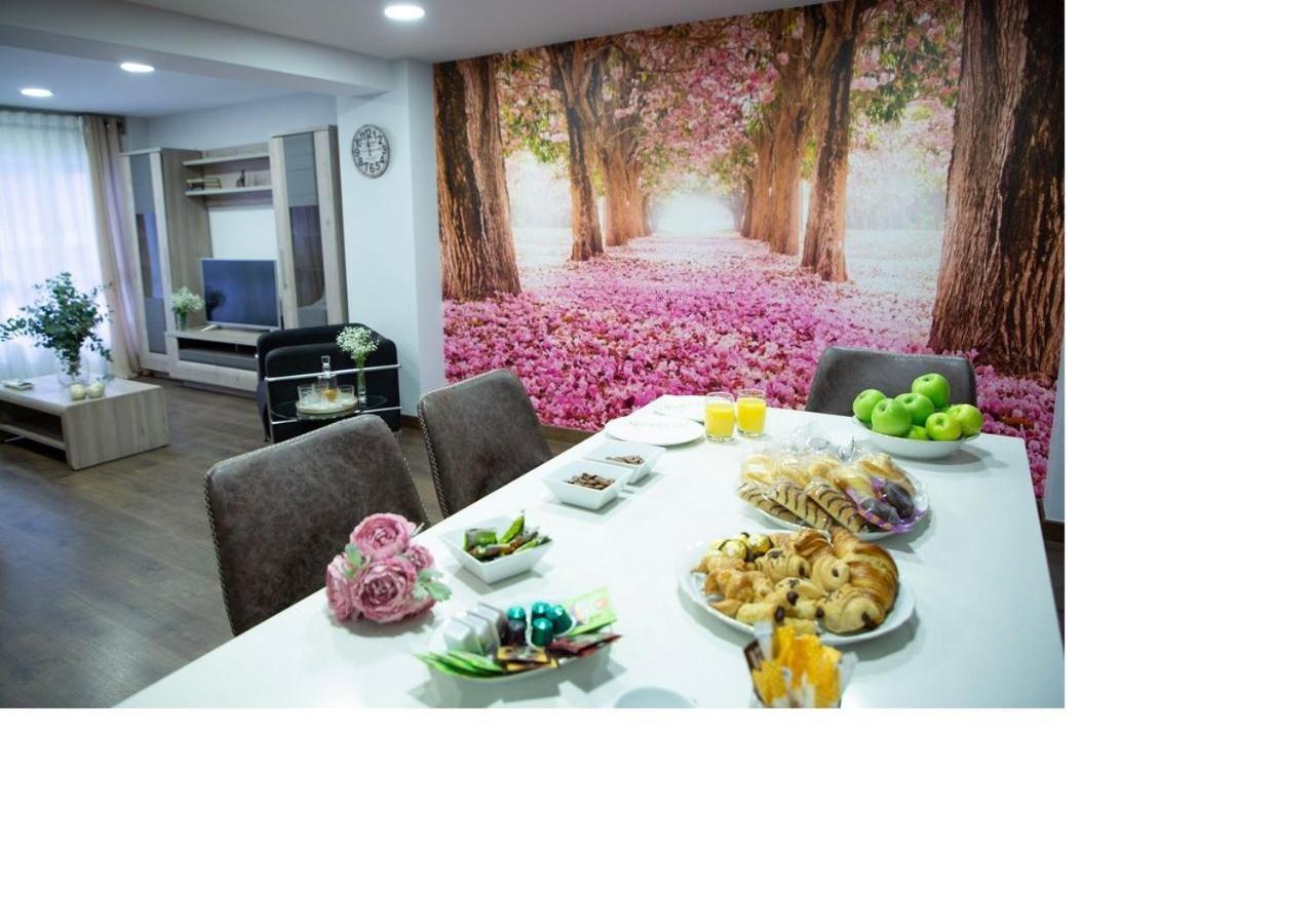 Luxury New Apartment City Centre & Beach, Аликанте Экстерьер фото